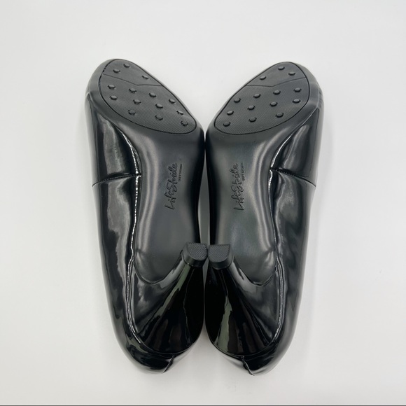 9.5W 9.5 WIDE LifeStride Parigi Black Patent Vegan Faux Leather Pump Heels - Picture 11 of 16